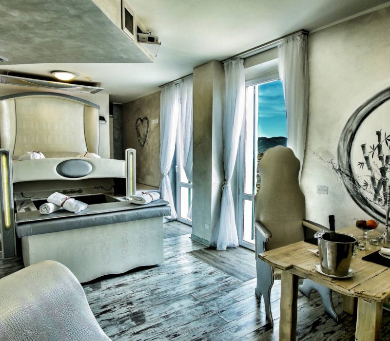 1 web FOTO SUITE MADAMA BUTTERFLY (1)